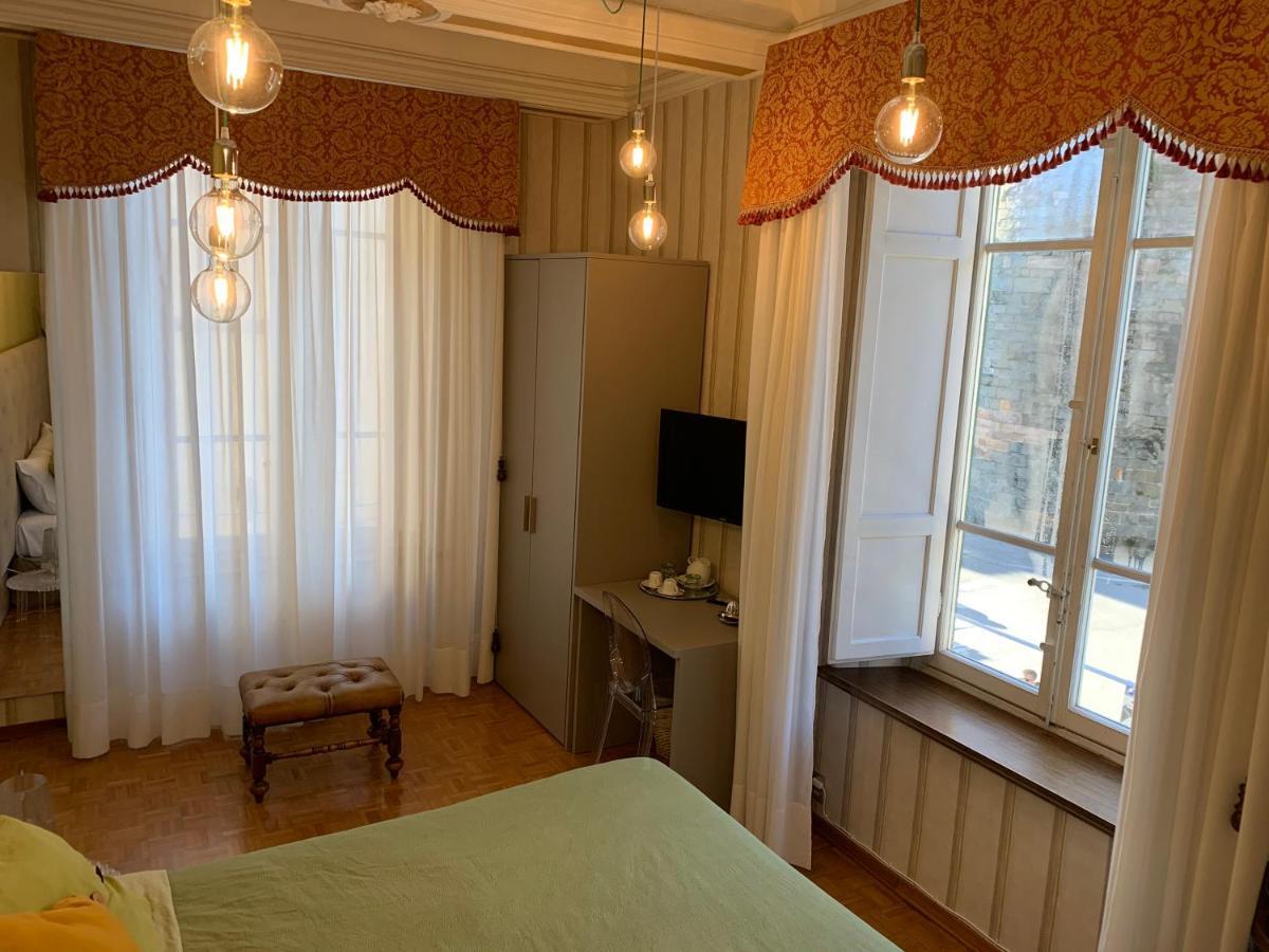 Bed and Breakfast La Terrazza Di Via Elisa Lucca Exteriér fotografie