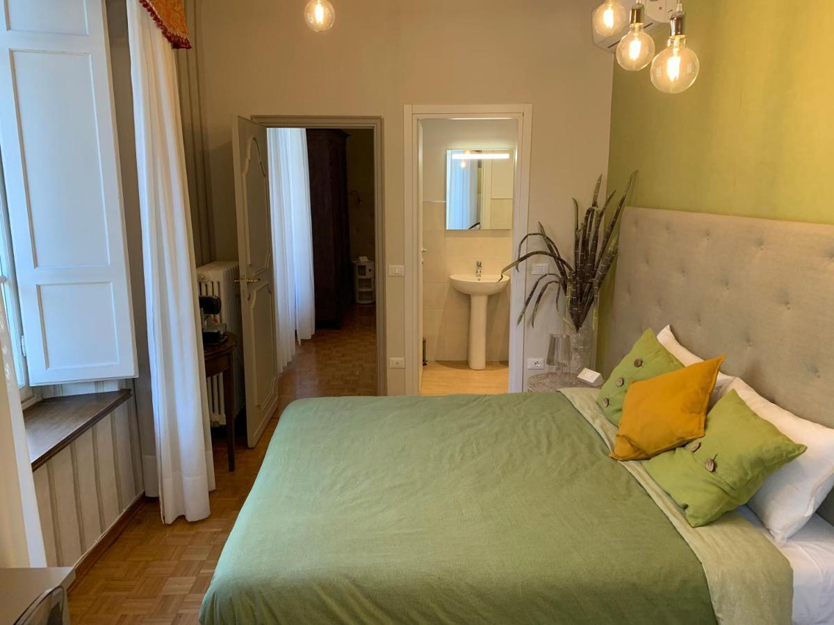 Bed and Breakfast La Terrazza Di Via Elisa Lucca Exteriér fotografie
